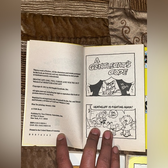 Comic Book Collection - Multicolor - Picture 7 of 7